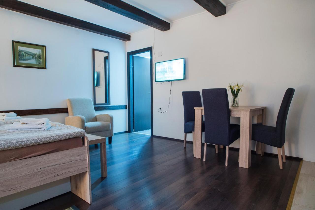 Pego Apartment Slunj Exterior foto
